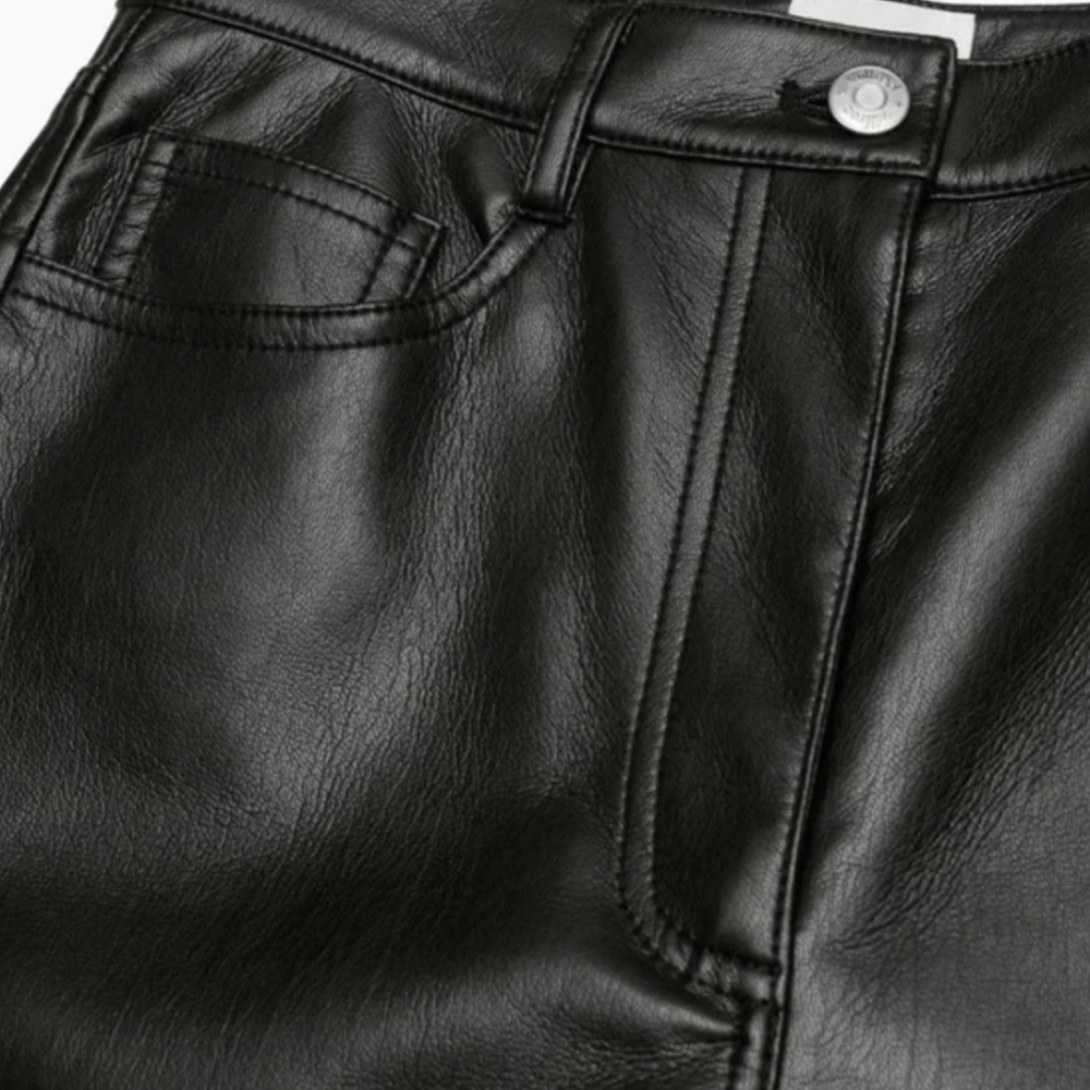 Aritzia Wilfred Melina Pant Black Faux Vegan Leather High Rise Straight Size 4